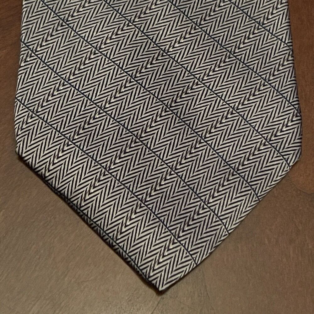 Vintage Nautica 100% Silk Men’s Neck Tie Made In Costa Rica